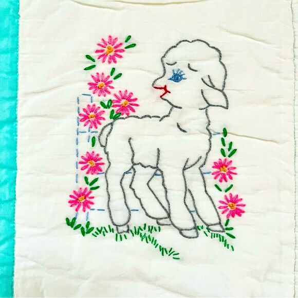 Handcrafted Hand Embroidered Baby Blanket with Animals Baby Shower Gift - Picture 2 of 12